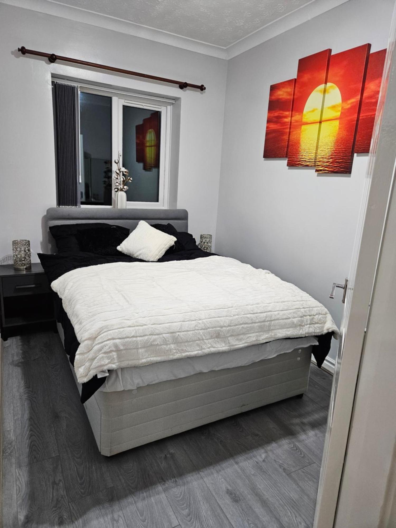 Lister Park Bradford 2Bed Detached Cottage House Parking Cinema Screen Games Room Dış mekan fotoğraf